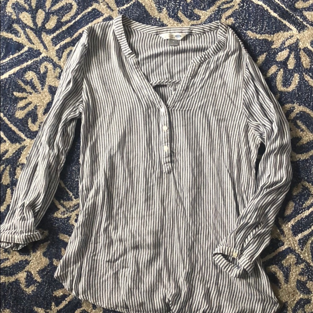 Old Navy Shirt